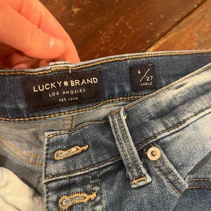 Lucky Jeans